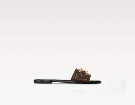 ELADÉLE Slides